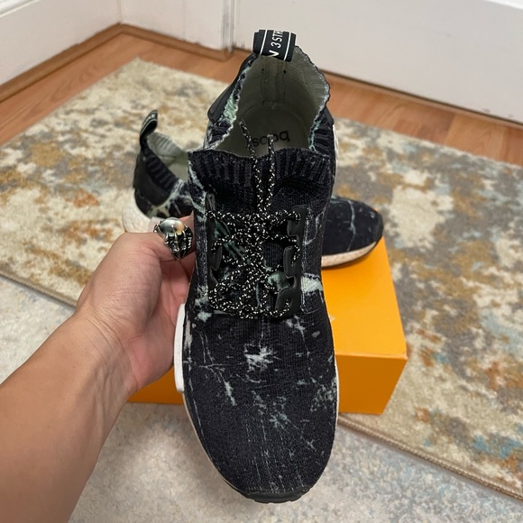 Fair Men’s Size 8 (Euro Sz 41.5) Adidas NMD R1 Sneakers Marble Aero Green/White - Picture 12 of 15